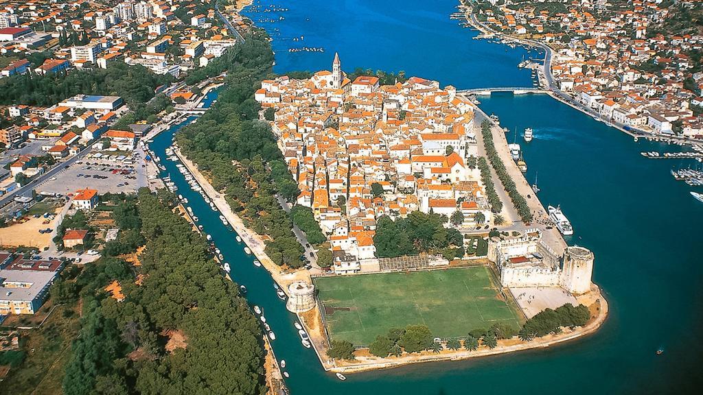 Lavanda Residence With Heated Pool Trogir Split Donji Okrug  Dış mekan fotoğraf